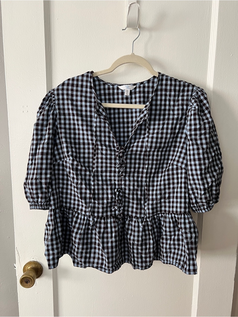 Time and Tru Black & White Gingham Peplum Button-Front Top